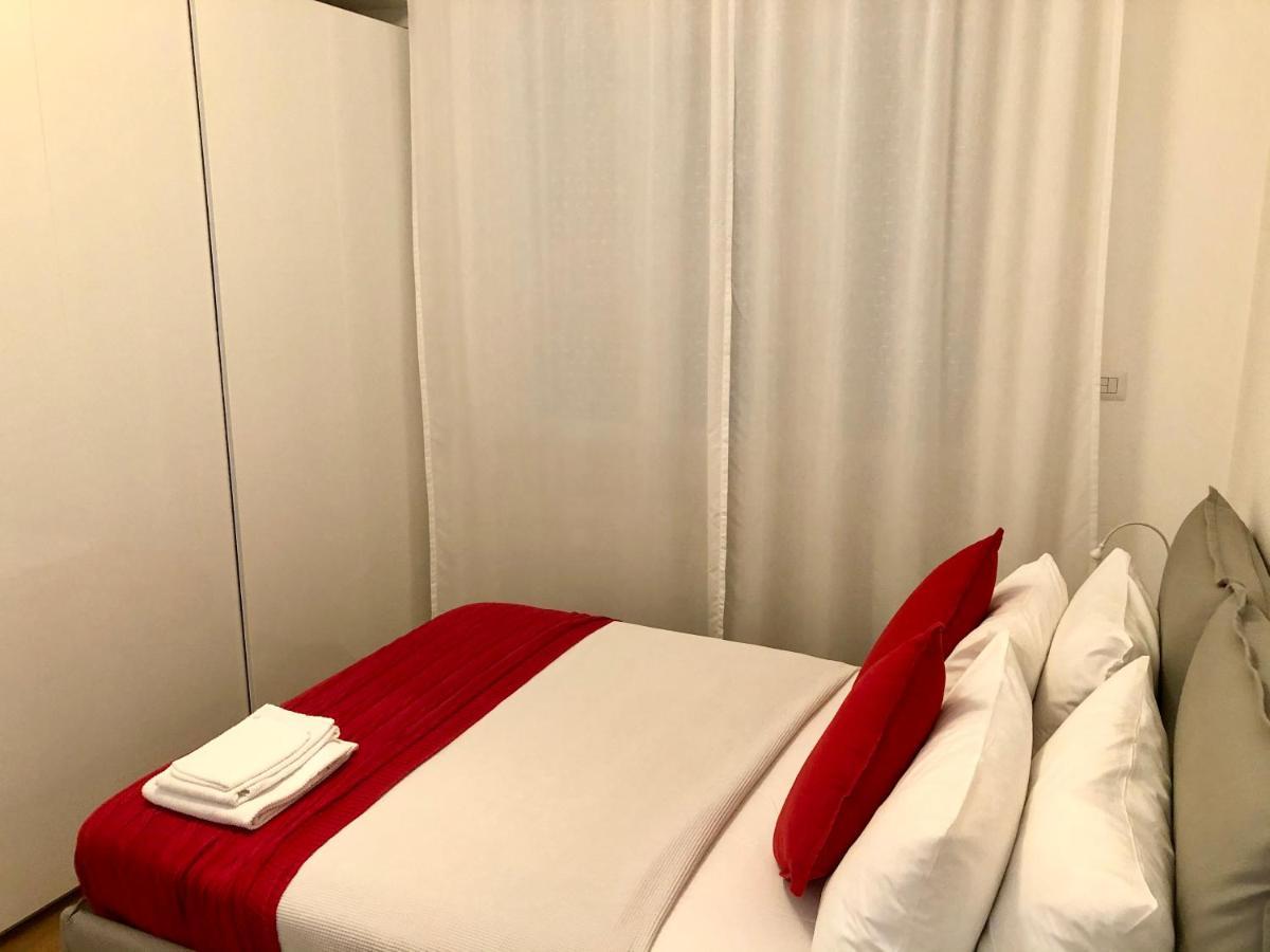 900 M Da Duomo Apartman Milánó Kültér fotó